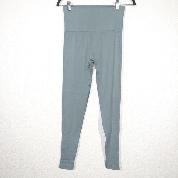 Gymshark‎ Stormy Turquoise Power Down Leggings Size XS - Picture 9 of 10